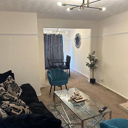 3 Bedroom Apartment Close To Manchester City Stadium And Coop Live Kültér fotó