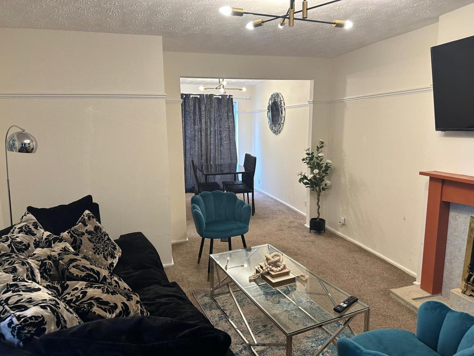 3 Bedroom Apartment Close To Manchester City Stadium And Coop Live Kültér fotó
